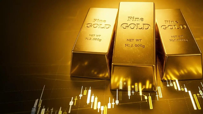 Gold rally: Soaring prices cool festive demand; experts see short-term correction but back annual SIP buying Gold rally: Soaring prices cool festive demand; experts see short-term correction but back annual SIP buying