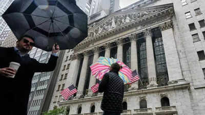 Wall Street week ahead! US markets eyes volatility: Tesla, Netflix earnings & delayed CPI report in focus