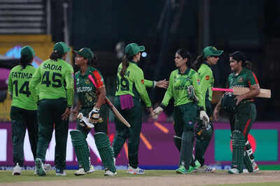 ‘Azad Kashmir’ controversy: Pakistan commentator Sana Mir issues clarification after public backlash over on-air remark | Cricket News ‘Azad Kashmir’ controversy: Pakistan commentator Sana Mir issues clarification after public backlash over on-air remark | Cricket News