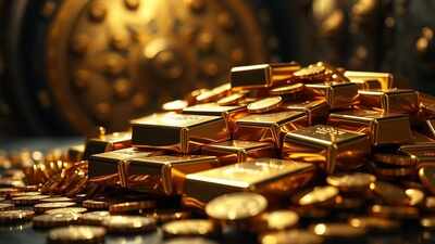 Gold, silver hit record highs ahead of Dhanteras! MCX gold rates at Rs 1,30,005 per 10 gms, silver at Rs 1,67,999 per kg; safe-haven demand fuels surge