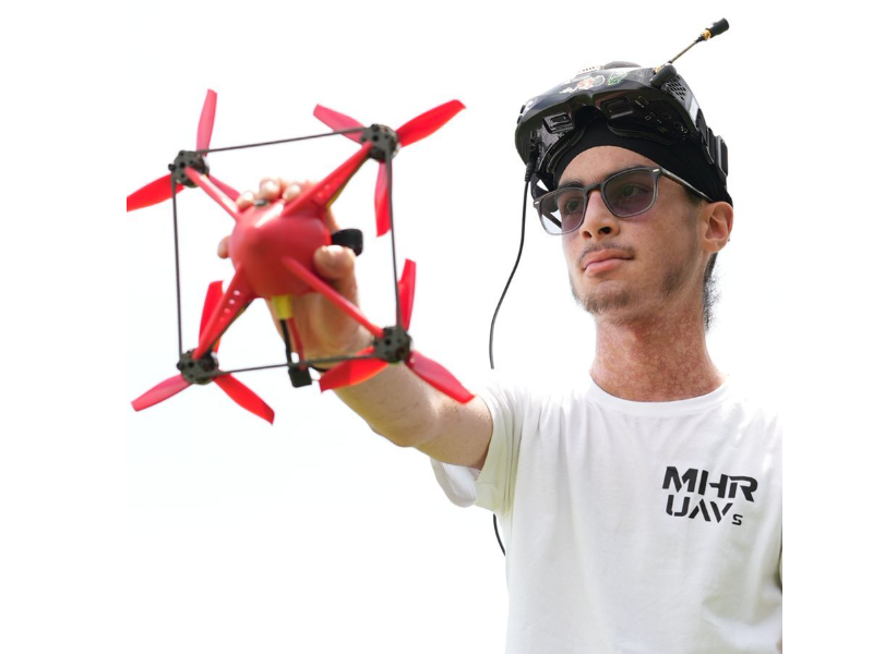 Teen Innovator Soars to New Heights: Mehar Singh Breaks Guinness World Record with Lightning-Fast Drone Ascent Teen Innovator Soars to New Heights: Mehar Singh Breaks Guinness World Record with Lightning-Fast Drone Ascent