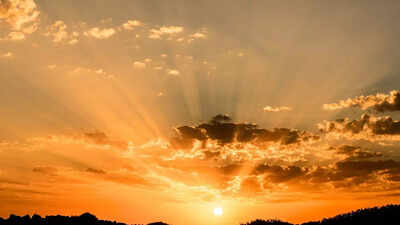 India’s sunshine hours are shrinking every year: Scientists link alarming decline to pollution |