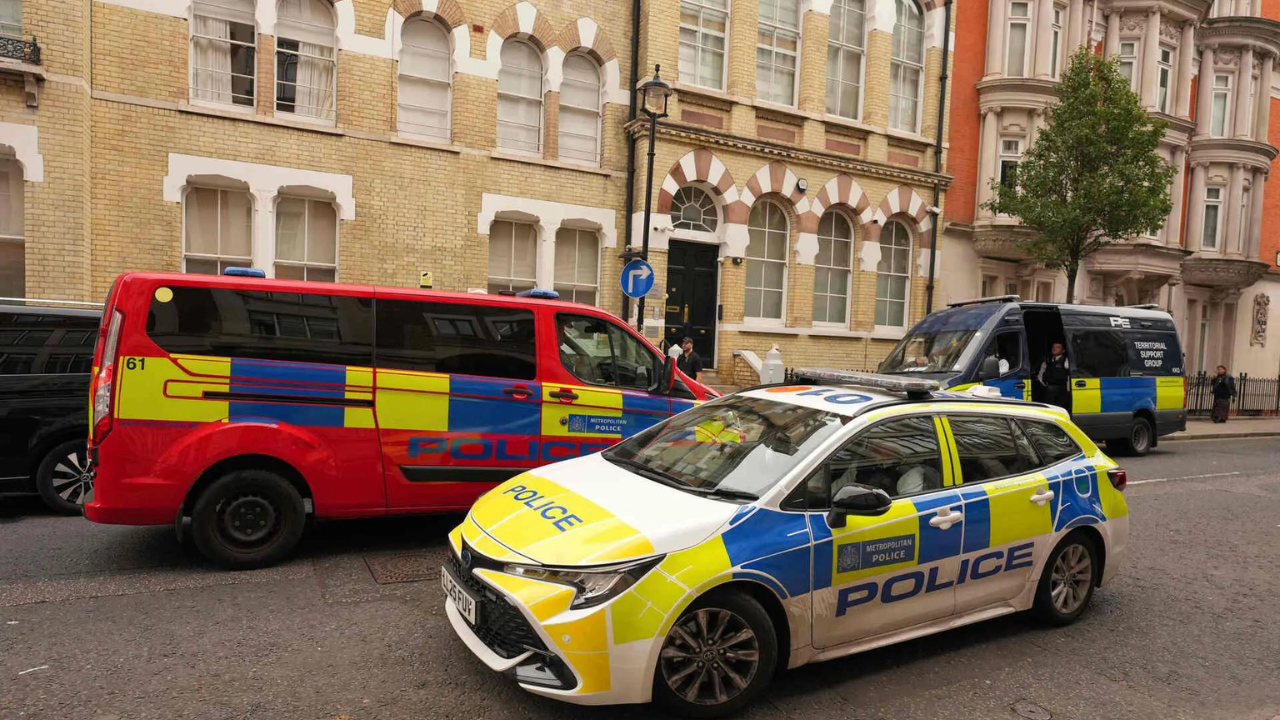 UK terror attack: Mass stabbing at synagogue on Yom Kippur sparks security concerns UK terror attack: Mass stabbing at synagogue on Yom Kippur sparks security concerns