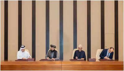 Ceasefire at last: Pakistan and Afghanistan agree to truce after Istanbul peace talks; follow-up meeting set for Nov 6 Ceasefire at last: Pakistan and Afghanistan agree to truce after Istanbul peace talks; follow-up meeting set for Nov 6