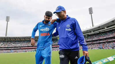 Shreyas Iyer latest injury update: How and why Team India doctor rushed him to Sydney hospital after nasty fall | Cricket News Shreyas Iyer latest injury update: How and why Team India doctor rushed him to Sydney hospital after nasty fall | Cricket News