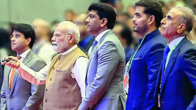 Best time to invest, innovate and make in India: PM Modi Best time to invest, innovate and make in India: PM Modi