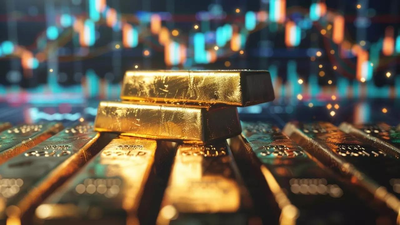 Gold market trends: Prices drop for third week as dollar stays firm; Fed tone and China move weigh on sentiment