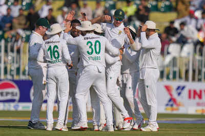 Big Blow for South Africa! Star player ruled out a day before Guwahati Test | Cricket News