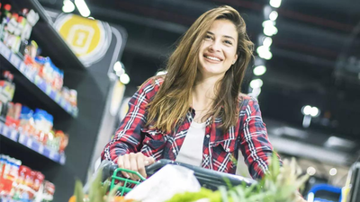 US sentiment slide: Consumer confidence falls to 7-month low; are Americans pulling back on spending?