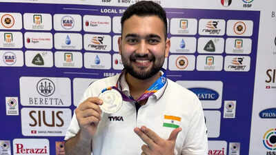 Podium finish for India! Anish Bhanwala clinches silver in Shooting World Championships | More sports News
