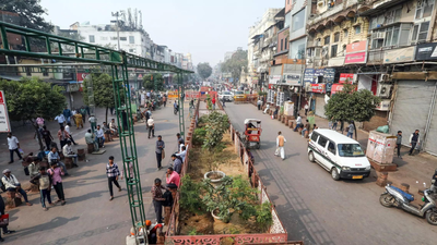 Delhi markets fall silent after Red Fort blast: Footfall drops drastically in Sadar Bazaar, Chandni Chowk; buyers move online