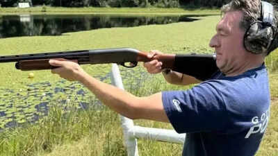 British man arrested for posing with a gun in US, Elon Musk furious | World News
