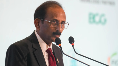 SBI chairman calls for financial data, infra grid