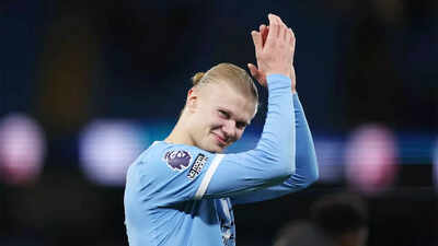 Manchester City crush Liverpool 3-0 to close in on Premier League leaders Arsenal | Football News