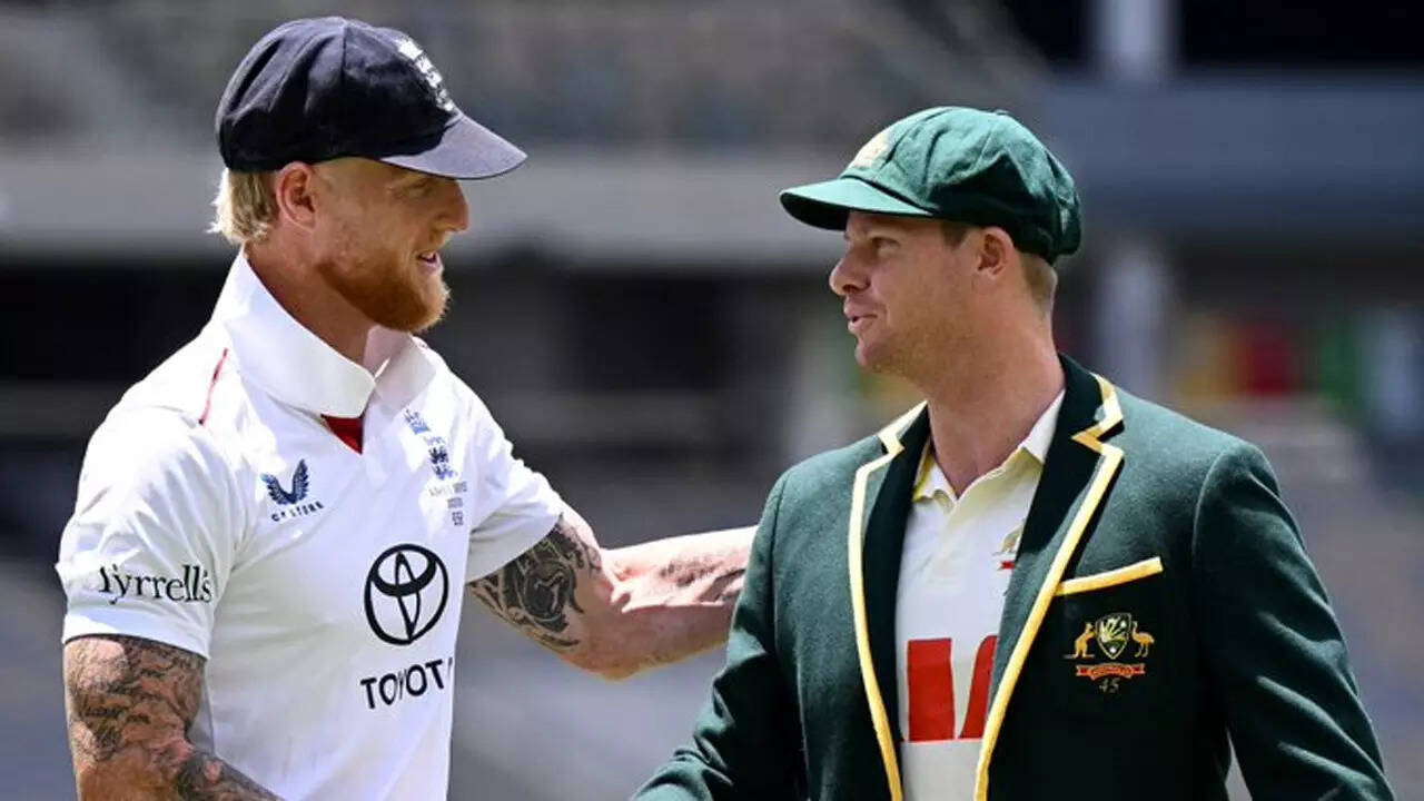 England 19/1 in 4.3 Overs | AUS vs ENG Live Score, 1st Ashes Test Day 1: Ben Stokes wins the toss; England opt to bat against Australia in Perth