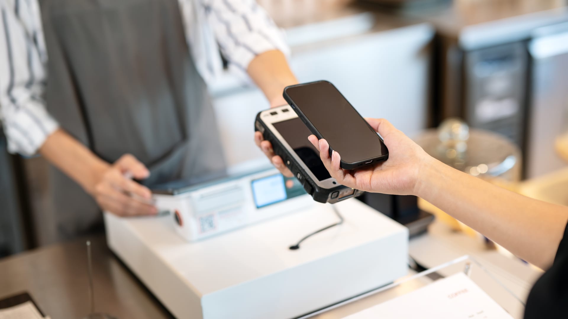 Low-cost franchise business model is changing, but not the risks