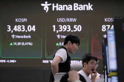 Asian stocks today: Markets climb amid US rate cut hopes, Japan bond jitters; Kospi nears 2%, Nikkei up over 56 points