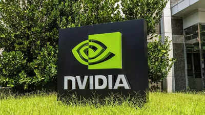 China to get Nvidia H200 chips! Trump admin begins licensing process for exports — Why are officials not happy?