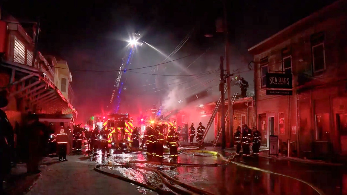 Portland, Maine, fire destroys building at historic Custom House Wharf