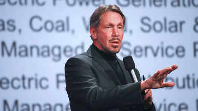 Father’s guarantee: Oracle co-founder Larry Ellison backstops son’s bn Paramount bid for Warner Bros. Discovery | Business