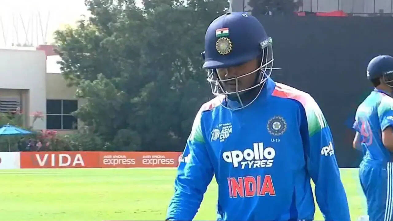 India Under-19 144/4 in 25.4 Overs