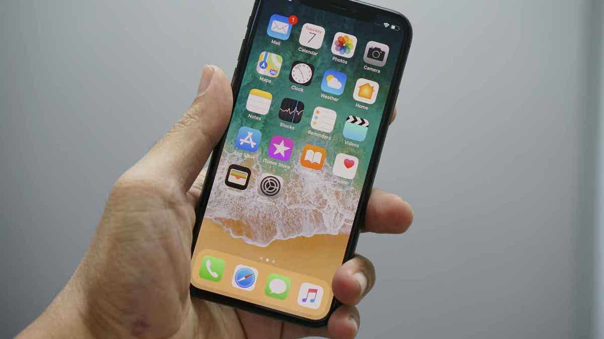 iPhone replacement scam targets new phone owners with fake carrier calls