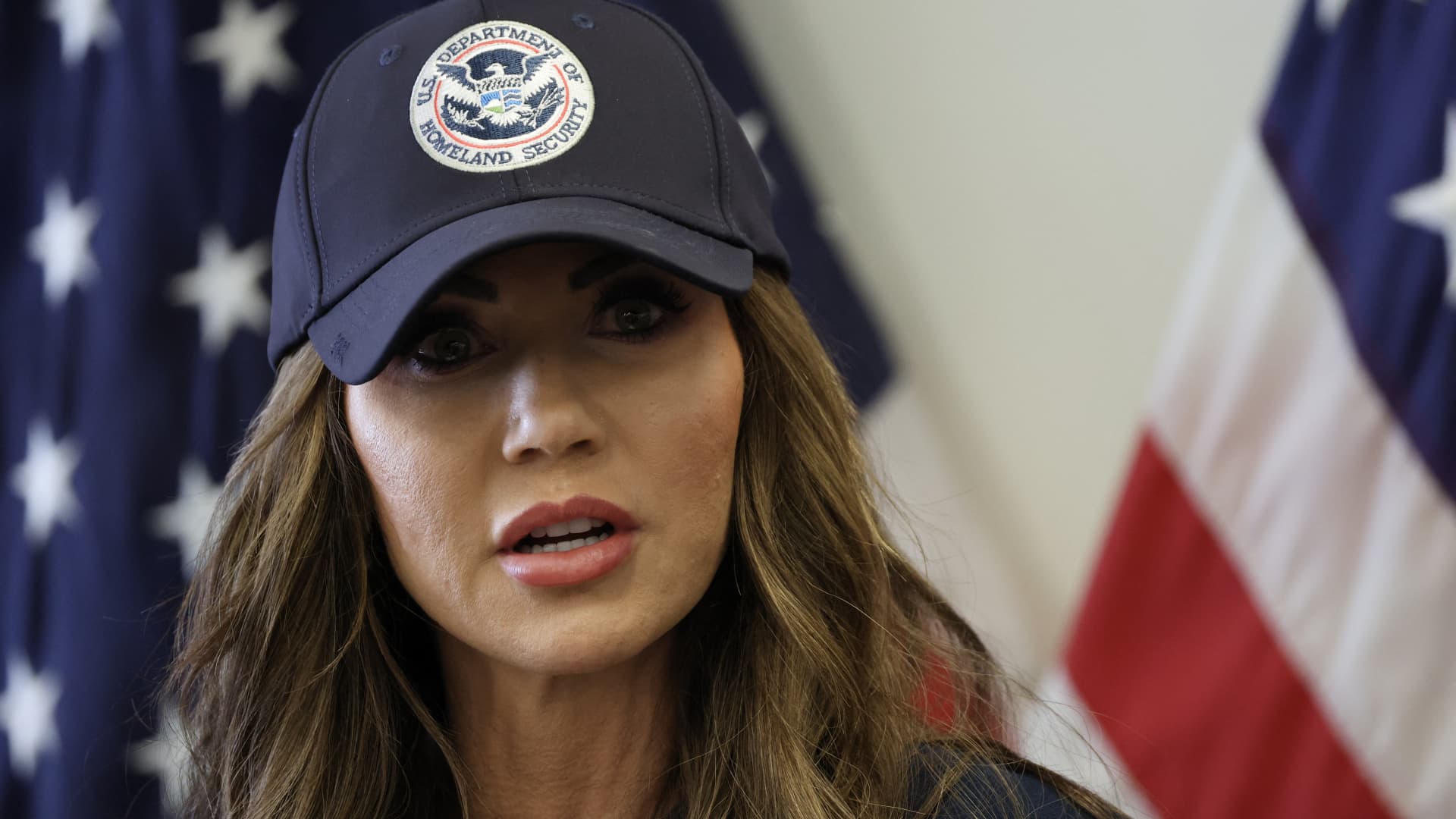 DHS blasts Hilton Hotels over canceled hotel reservation