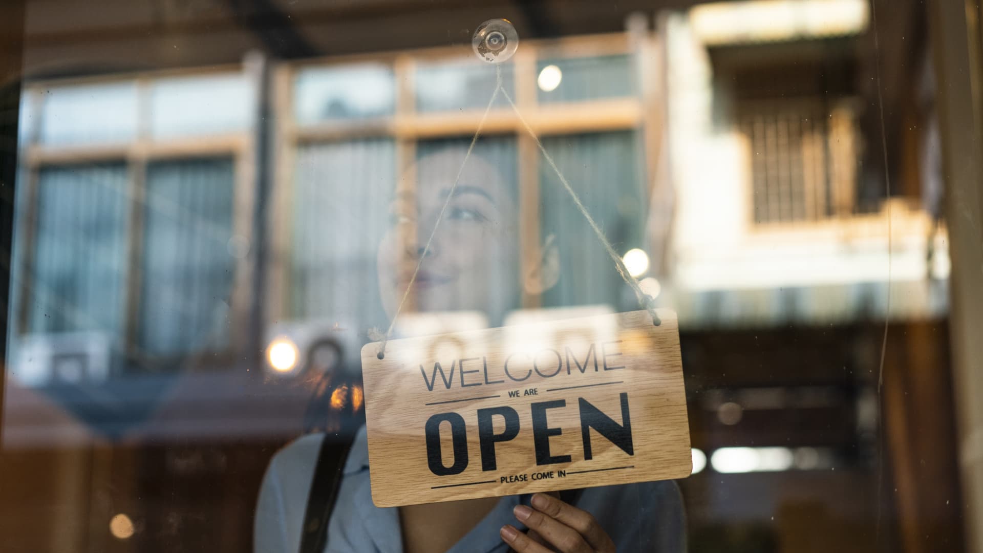 ‘Solopreneur’ business model is booming in America