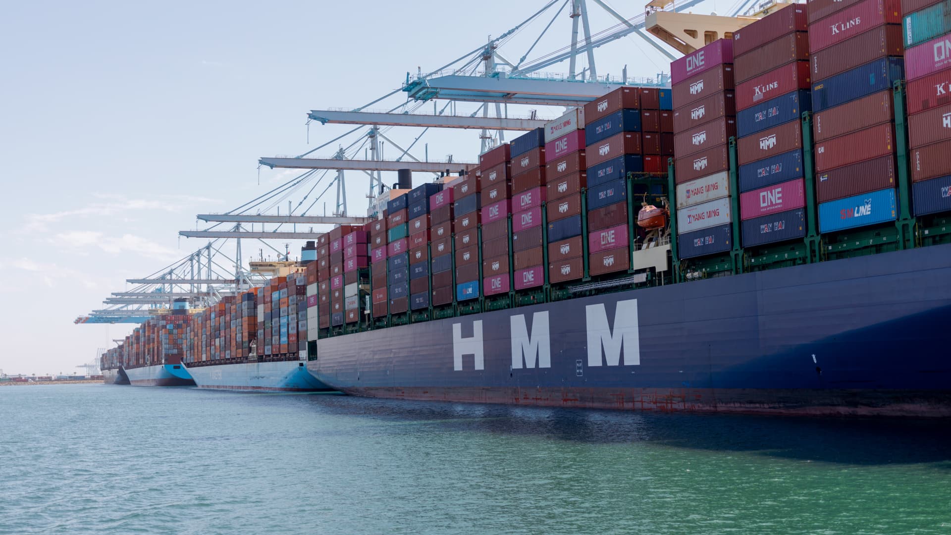 Trade deficit in October hits smallest since 2009 after Trump’s tariff moves