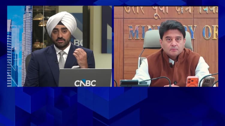 India wants five big airlines — but even two are barely staying afloat