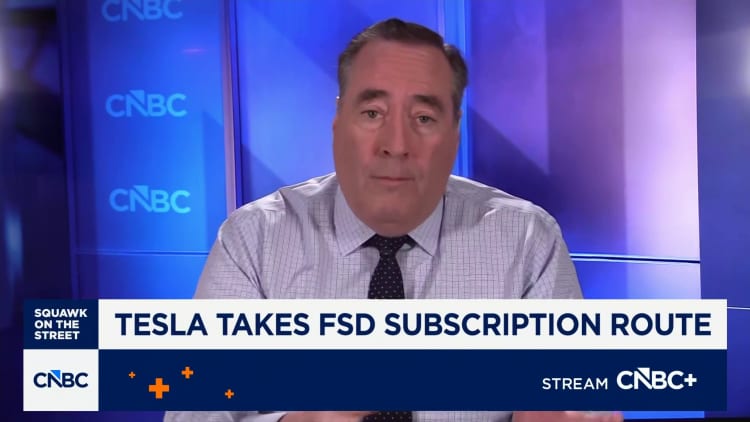 Musk says Tesla takes safety supervisors out of some Austin Robotaxis