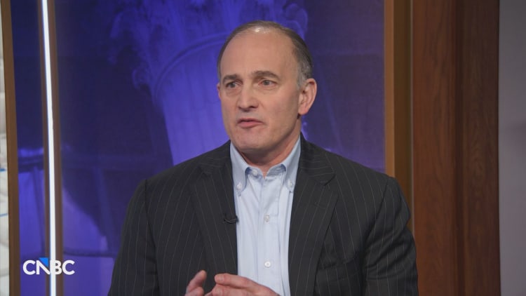 Survey finds CEOs, security execs are divided on cyber risks of AI