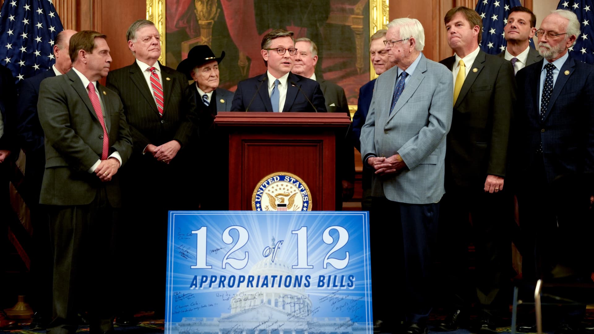 House approves final spending bills