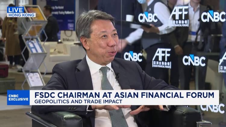 China’s industrial profits edge up in 2025, reversing three years of declines