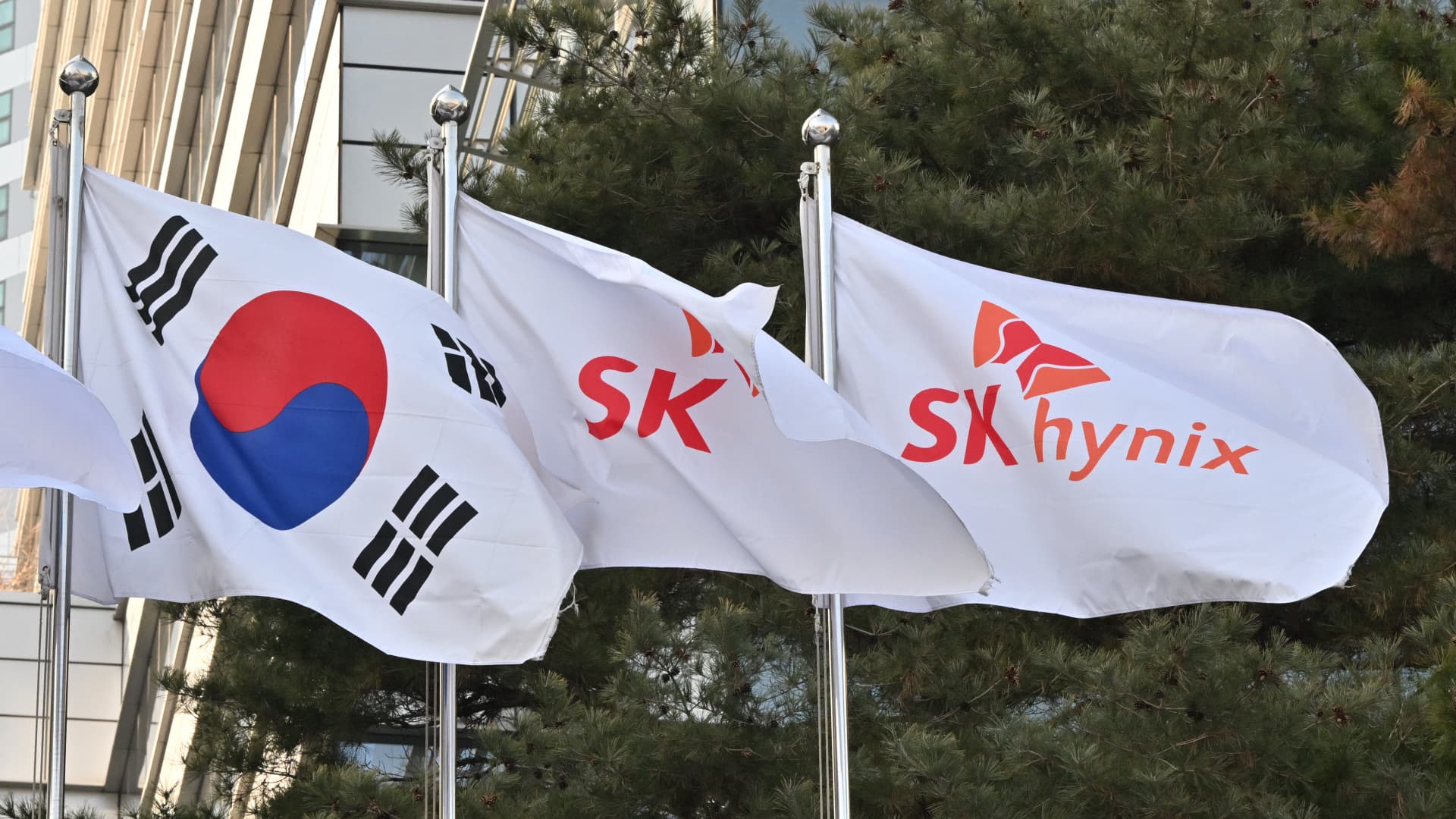 SK Hynix overtakes Samsung in annual profits for the first time