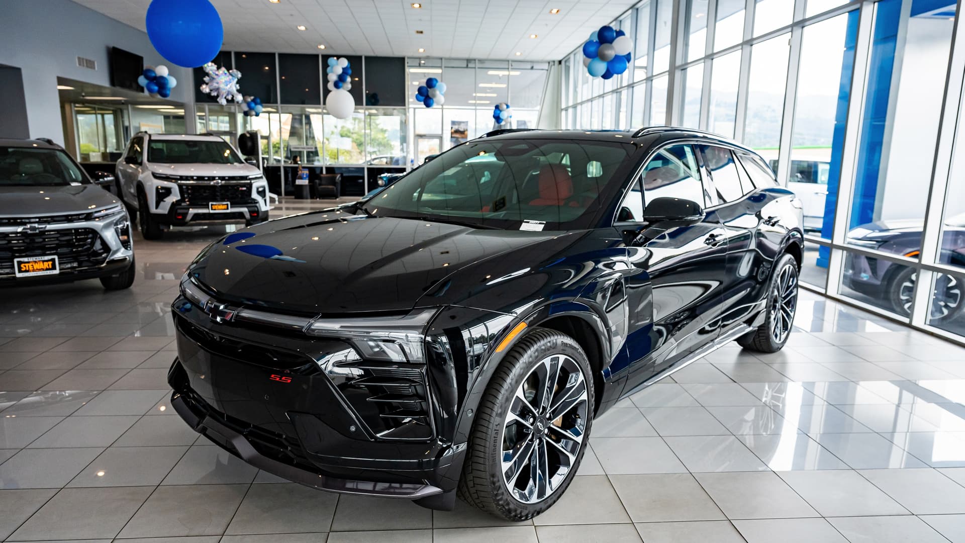 New cars are increasingly a luxury amid K-shaped economy concerns