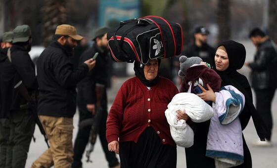 Prison breaks and renewed clashes raise alarm in northeast Syria