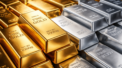 Brutal selloff! Gold, silver prices crash in exceptionally volatile session – what’s causing the sudden dip?