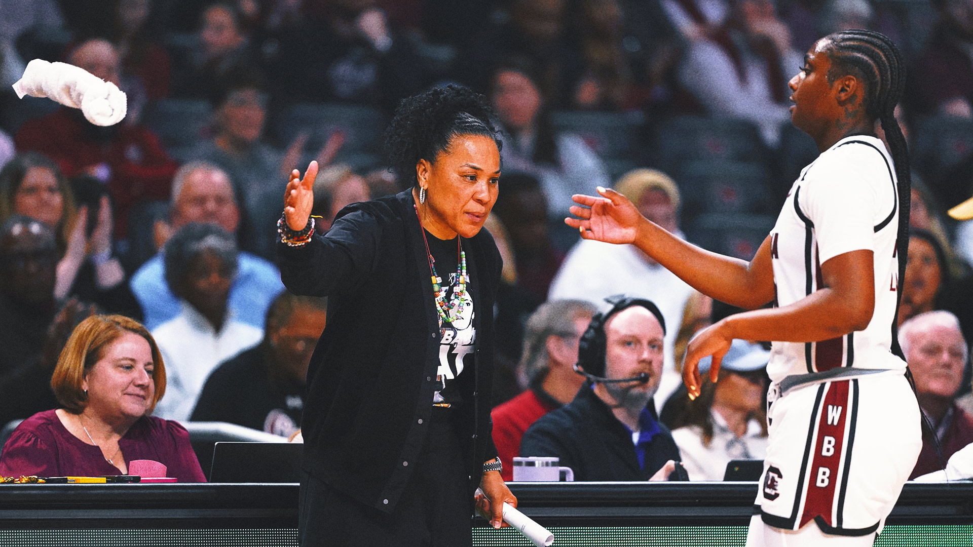 Women’s CBK AP Top 25: South Carolina Climbs Into No. 2 Spot After Texas Loss