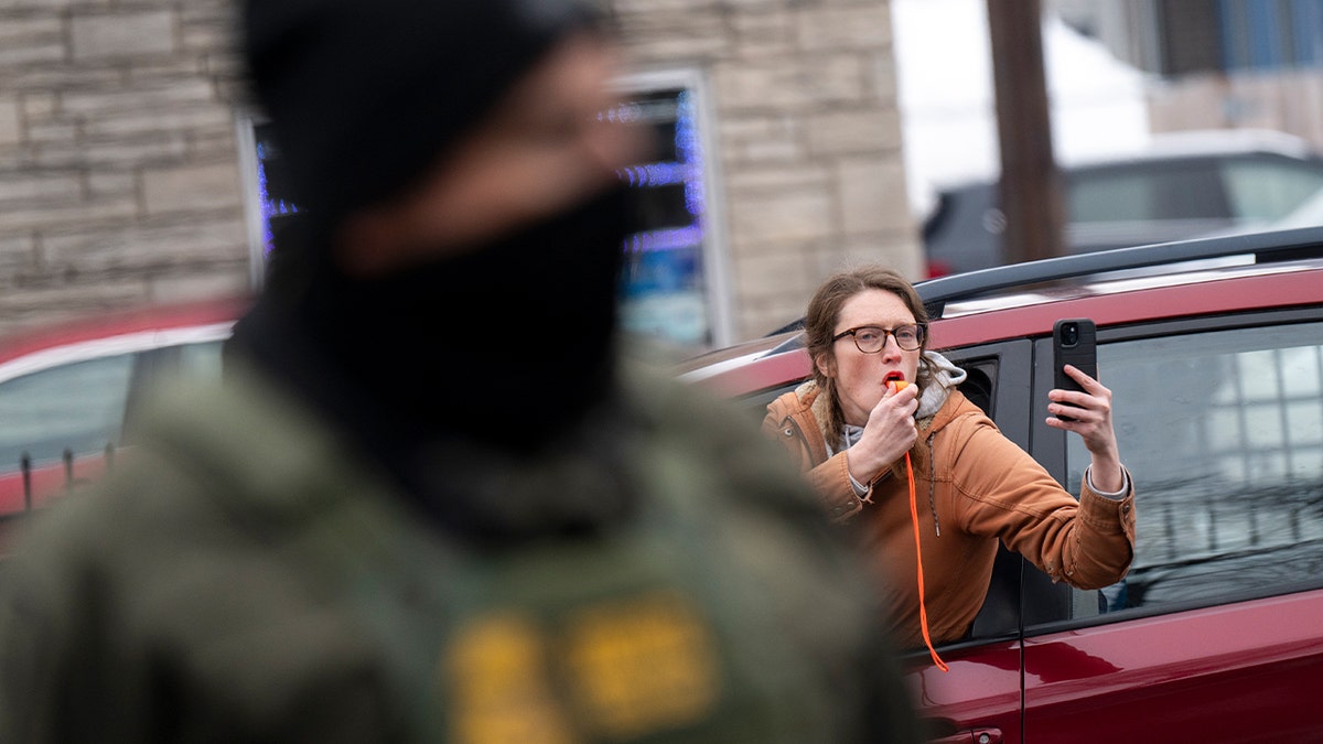 NYC DSA reportedly training volunteers for ‘rapid’ anti-ICE response