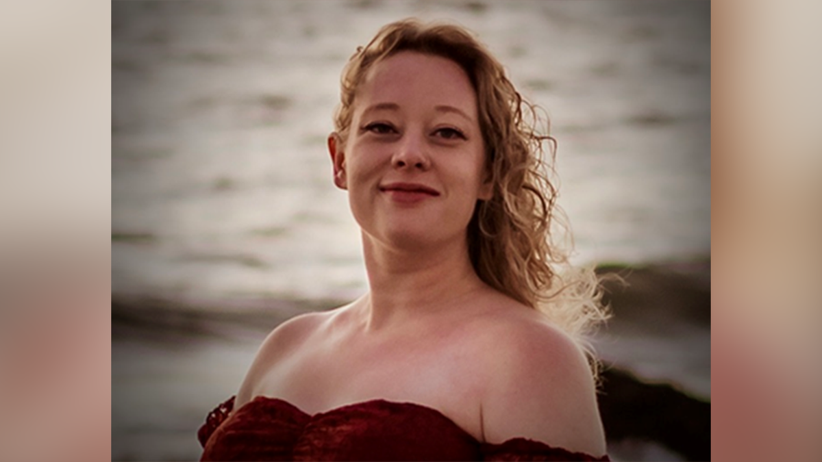 Images released of Renee Nicole Good, US citizen killed by ICE in Minnesota