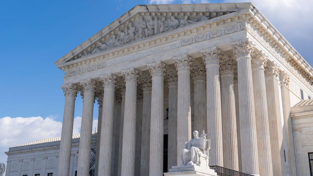 Supreme Court considers Louisiana energy lawsuits over WWII coastal erosion