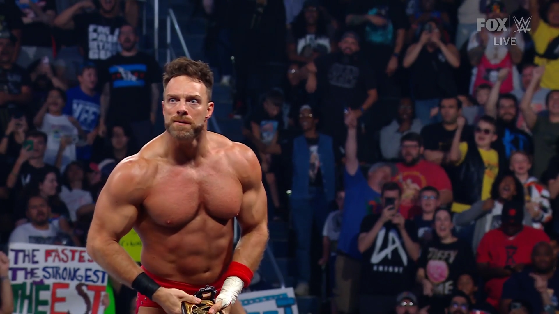 LA Knight defends United States Championship vs. Santos Escobar on SmackDown | WWE on FOX