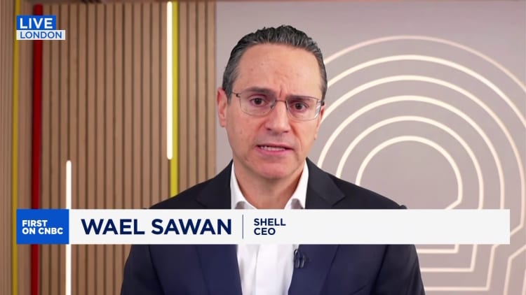 Oil giant Shell posts weakest quarterly profit in nearly five years