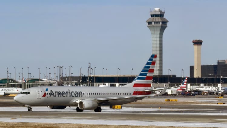 American Airlines flight attendants to picket as frustrations grow