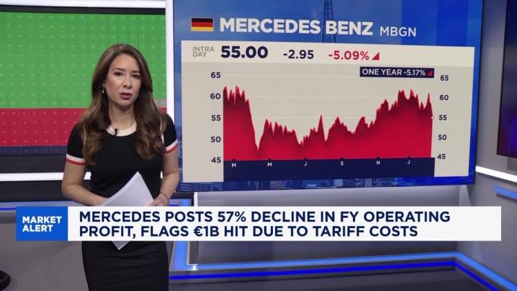 Tariff revenue soars more than 300% as U.S. awaits Supreme Court decision
