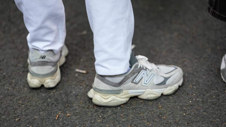 New Balance 2025 sales jump 19% as brand takes share from Nike