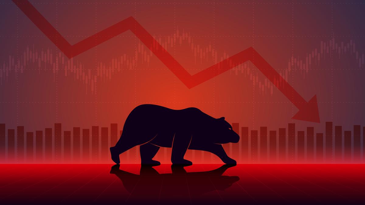 Markets tank over 1% in early trade; IT stocks lead the fall