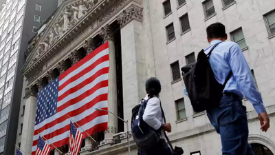 US GDP growth slows to 1.4% in Q4, misses estimates; Donald Trump blames government shutdown