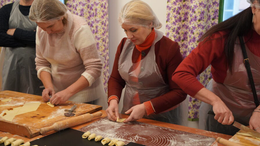 Ukraine’s women at breaking point after four years of war as attacks on energy, healthcare continue – UN humanitarians